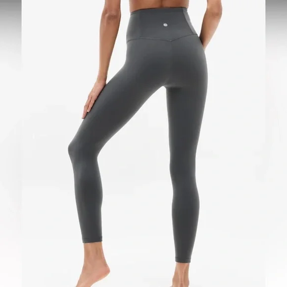 Worn once - ATHLETA Elation Ultra High Rise Legging in Gray - Picture 11 of 11